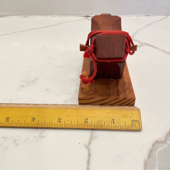 Vintage Traditional Cultural Japanese TOUGYU ITTOUBORI Bull Sumo Wood Figure - Picture 12 of 13